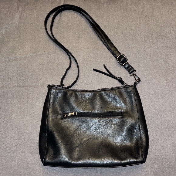 NWOT.  Sam & Hadley black leather purse. - Picture 2 of 5